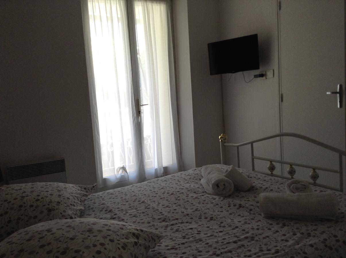 Hotel Des Nestes Sarrancolin ภายนอก รูปภาพ